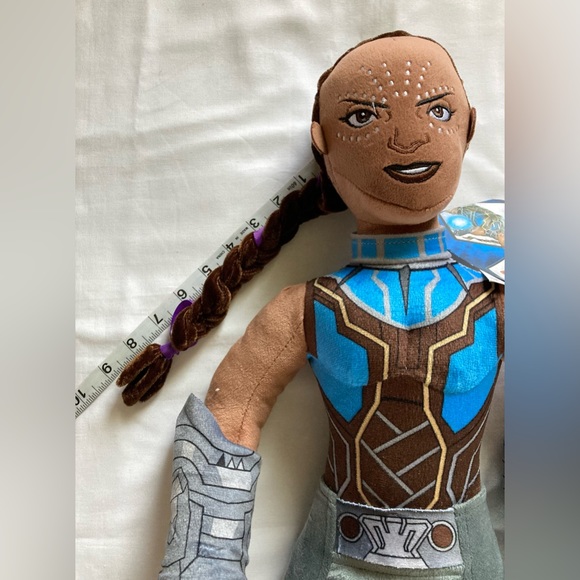 Marvel’s Black Panther Shuri Pillow Buddy NWT - Picture 8 of 9